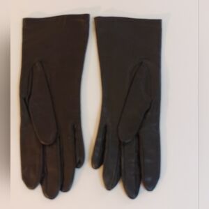 Classic Black Leather Gloves - Pair